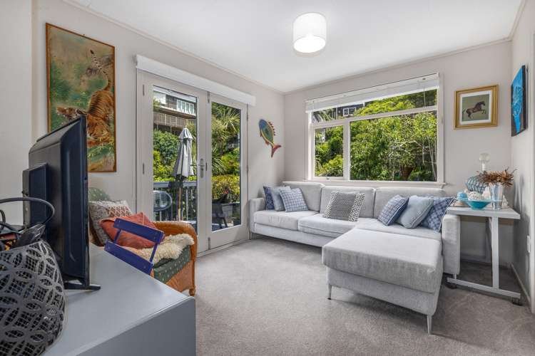 48 Seaview Road Paremata_11