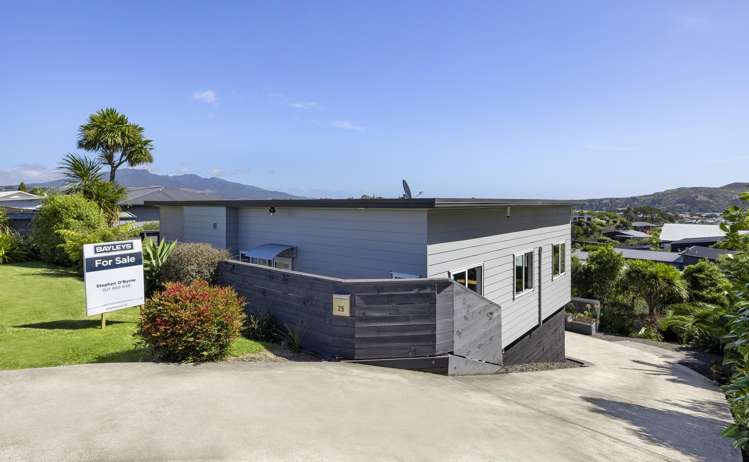 25 Manukau Road Raglan_23