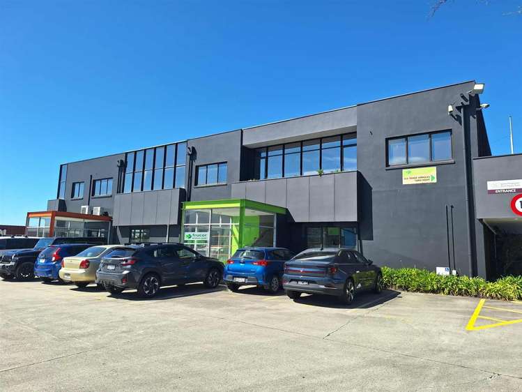 501 Brougham Street Waltham_1