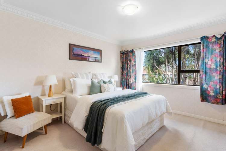 25 Olena Avenue Sunnyhills_10