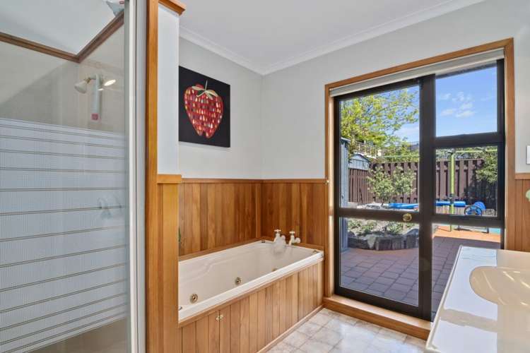 6 Galway Street Stoke_13