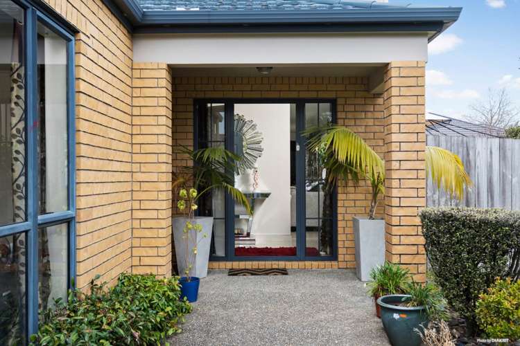 33 Newbliss Crescent East Tamaki Heights_3