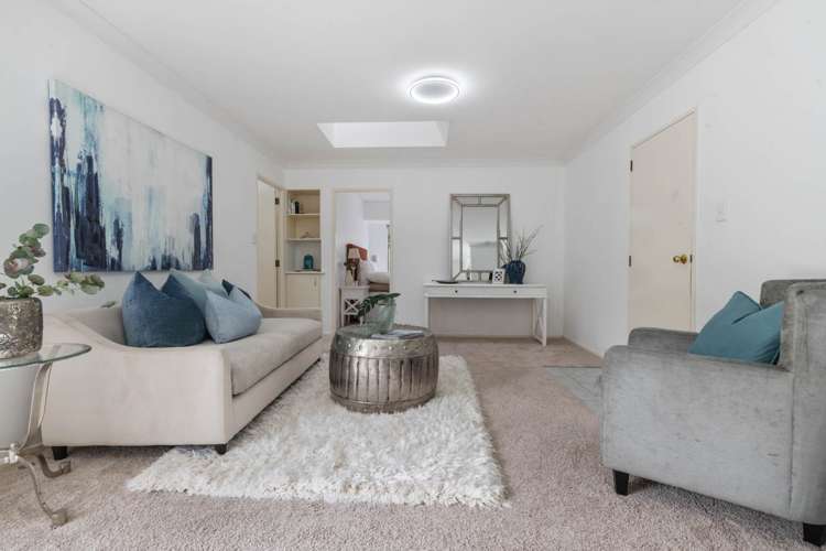 2/60 Whitford Road Northpark_2