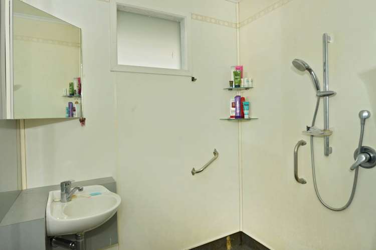 8 Hilltop Avenue Morningside_7