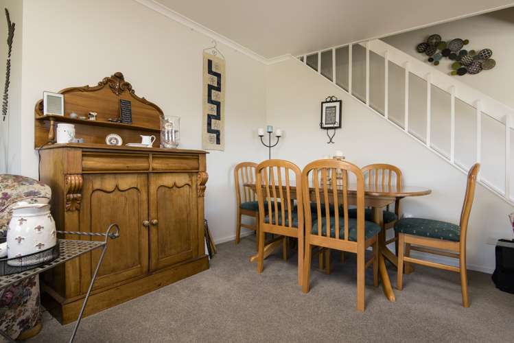 3b Milton Terrace Picton_10