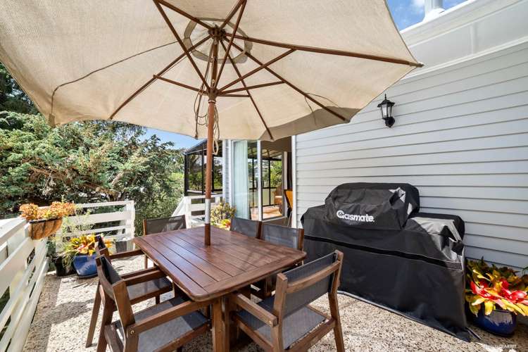 14 Vandeleur Avenue Birkdale_6