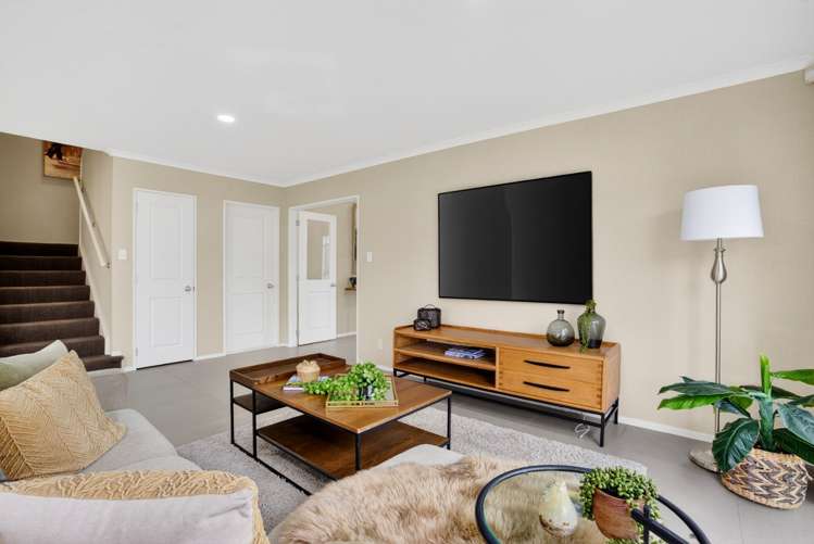 28 Pickaberry Avenue_4