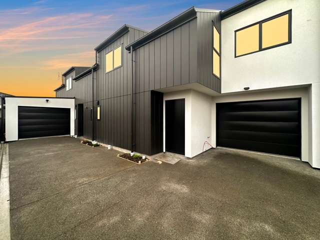 Lucky Last Available with a Garage!