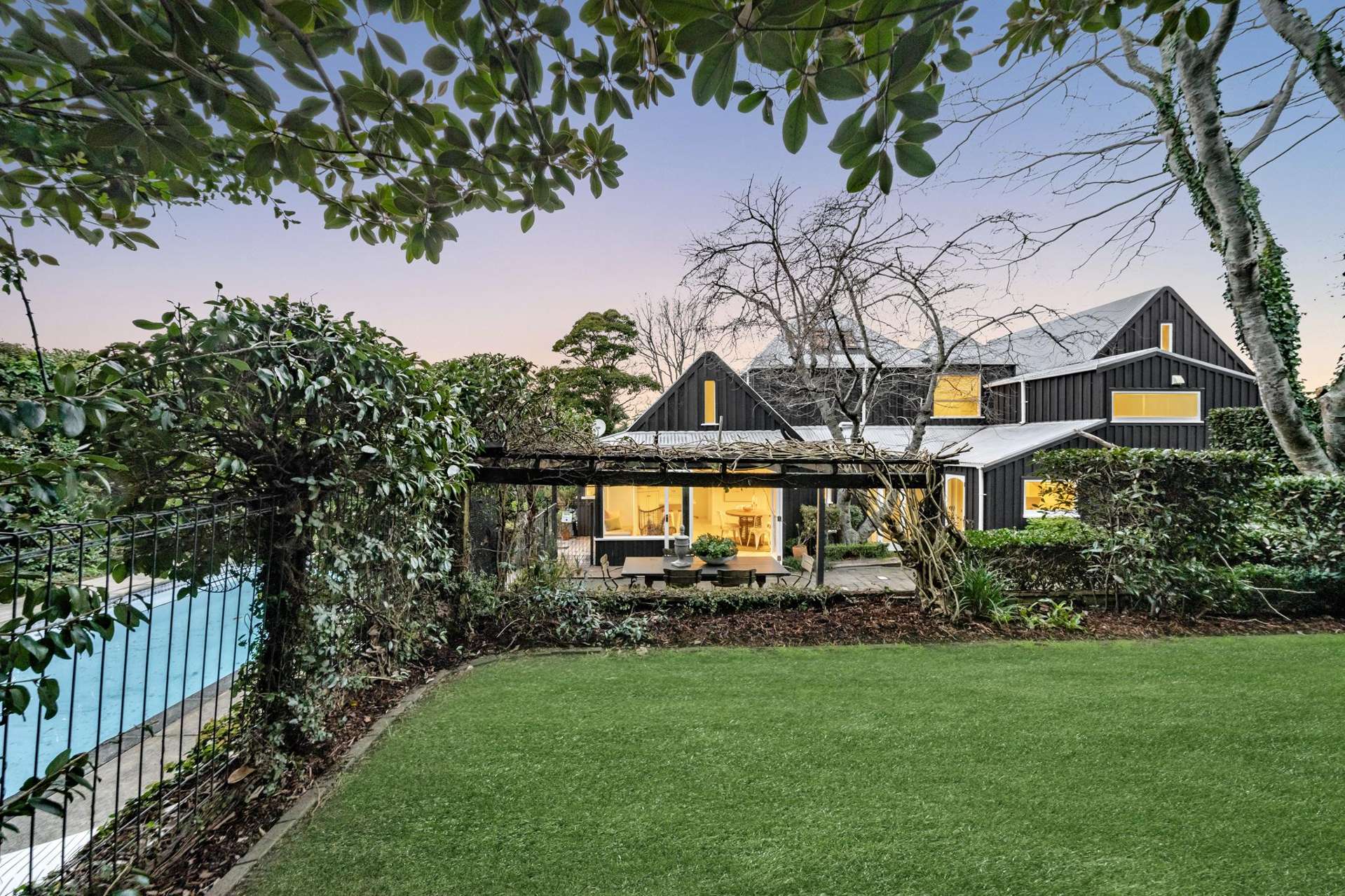 8 Loch Street Remuera_0