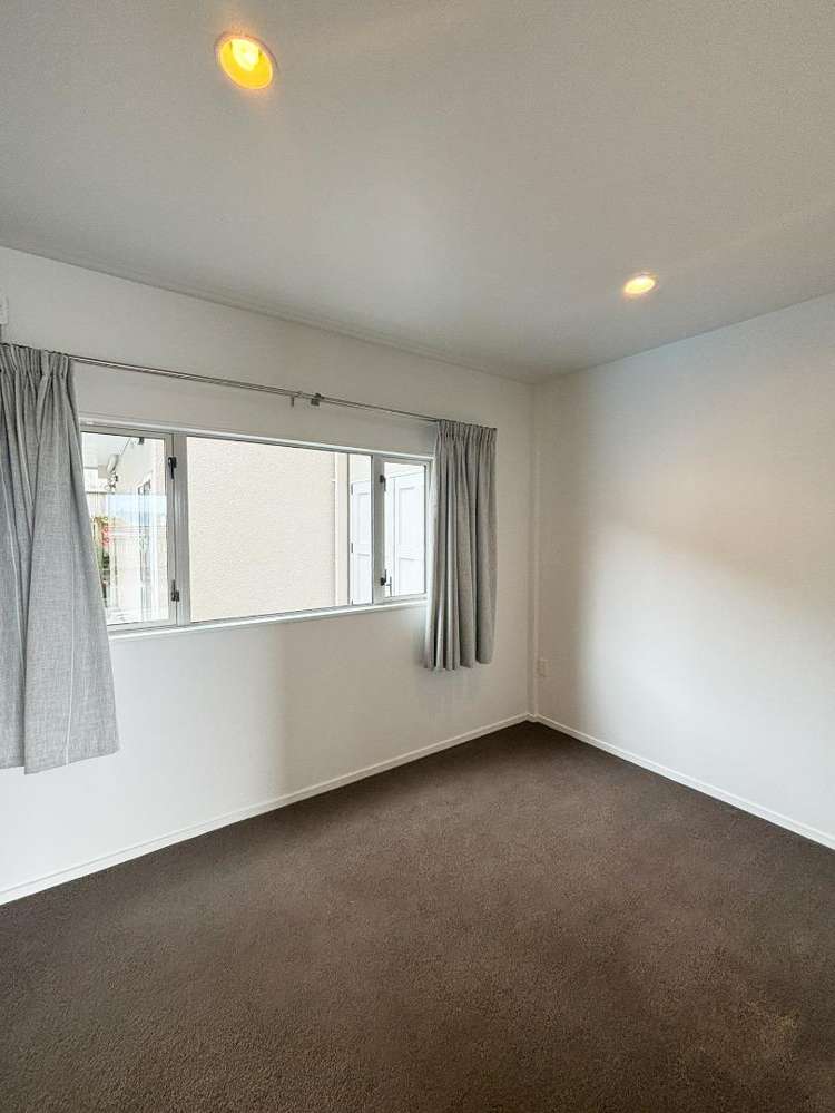 7/208 Lake Terrace 11201_9