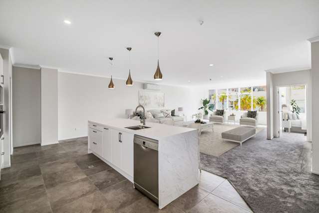 107 Victoria Avenue 1235_1
