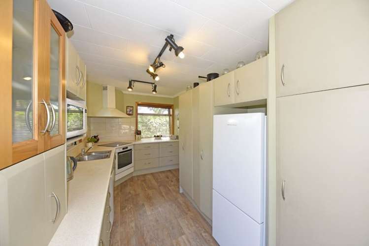 1/2 Worsleys Road Cracroft_11