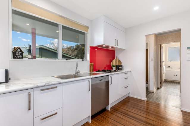 19 Hartford Crescent Totara Park_4