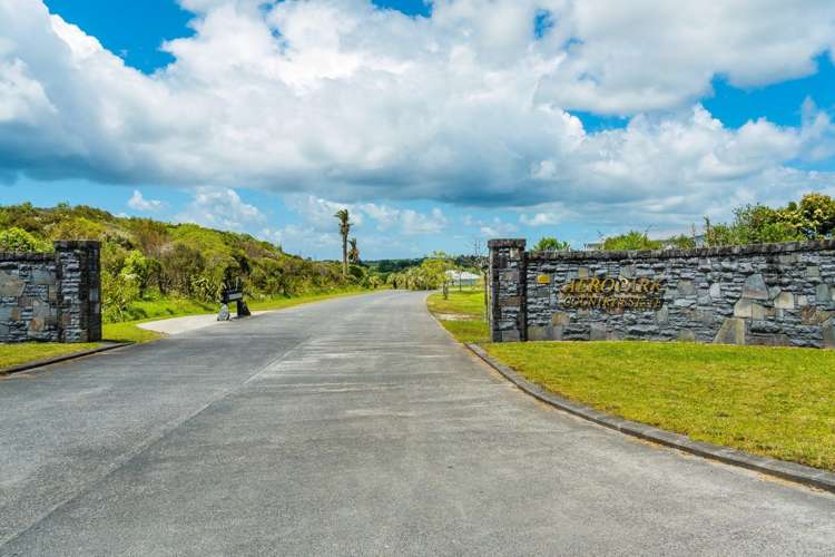 22 Aeropark Drive Dairy Flat_15