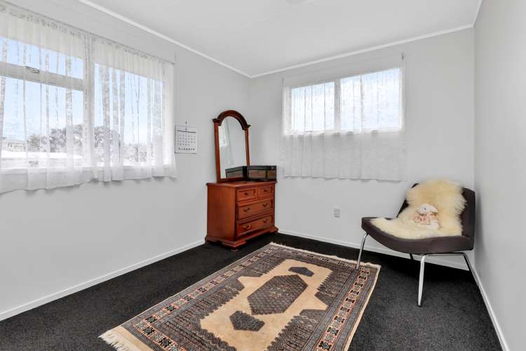 6 Friendship Place Onerahi_13