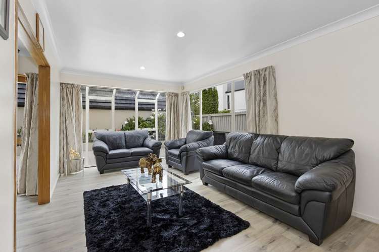 1/33 Holly Road Saint Albans_1