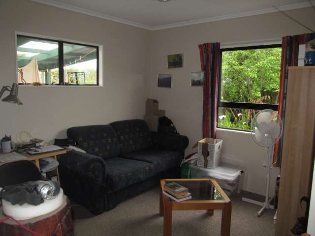 29 Neighbours Street Waimangaroa_4