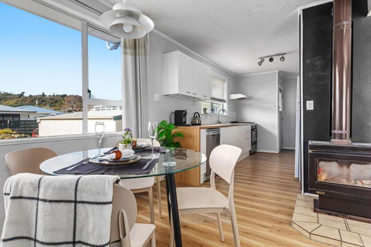 17 Tui Street_3