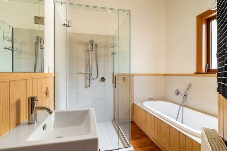 44 Van Diemen Street Nelson South_12