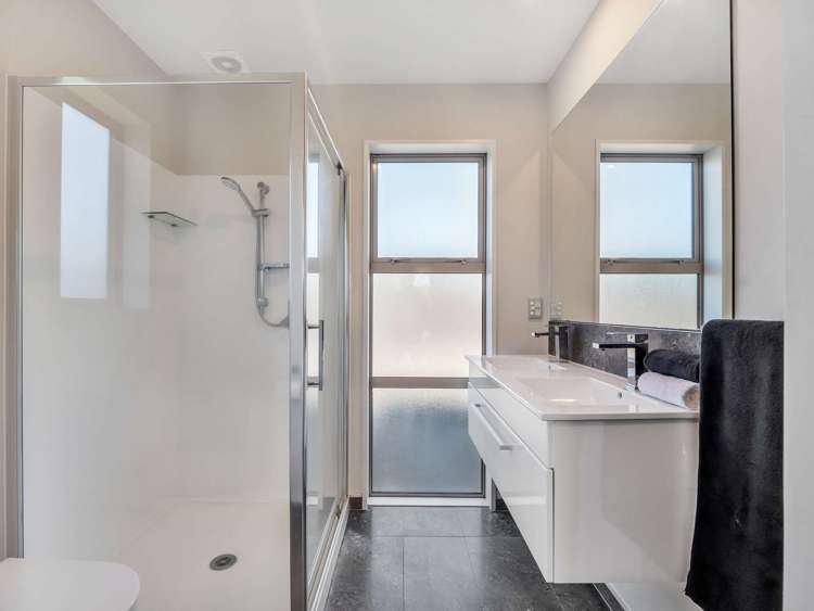 5 Oates Street Lincoln_17