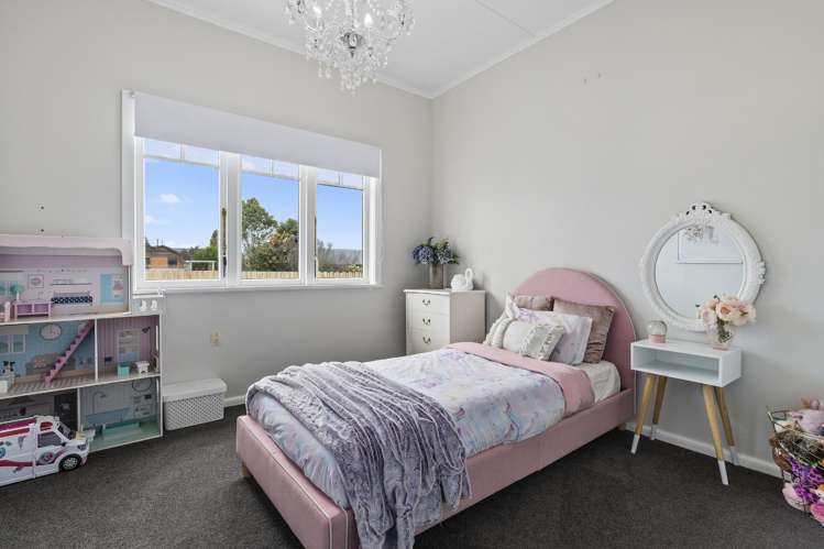 53 Snell Street 10767_11