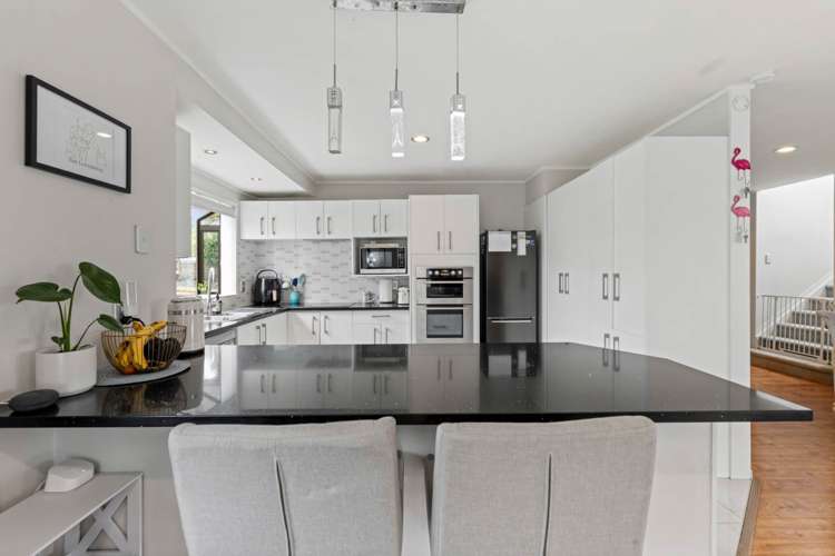 6 Majesty Place Half Moon Bay_12