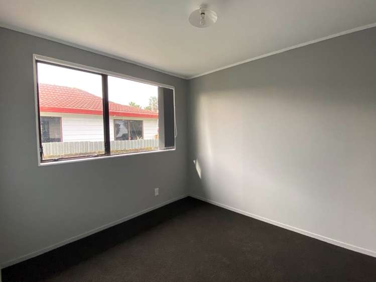 2/190 Te Irirangi Drive Flat Bush_5