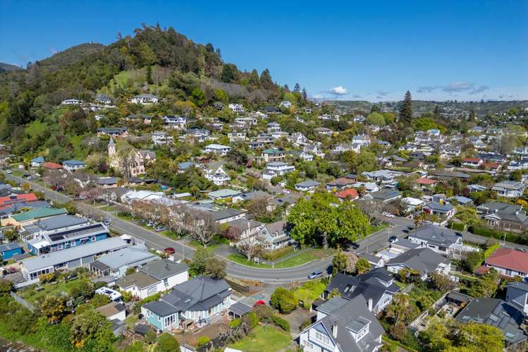 4 Seymour Avenue The Brook_16