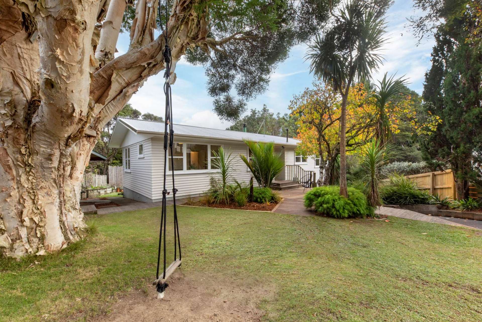 63 Rimutaka Place Titirangi_0