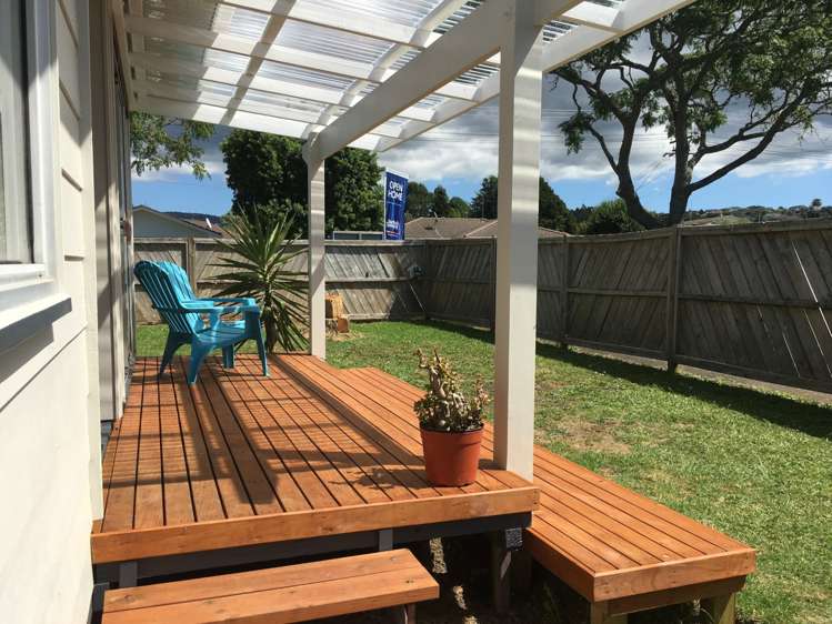 1/19 Border Road Henderson_23