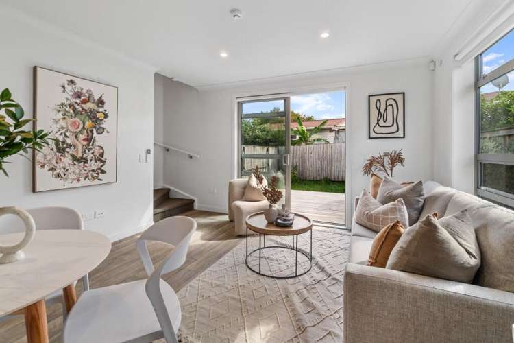 8A Totara Road_2