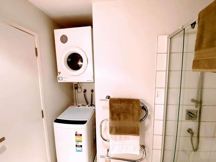 11F/16 Gore Street City Centre_7