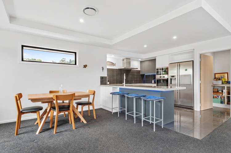 2 Taimana Lane Diamond Harbour_12