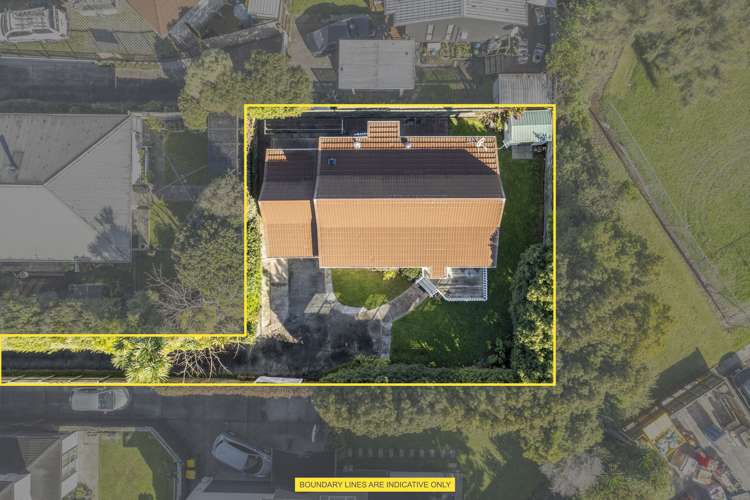 1/7 Vardon Road Green Bay_16