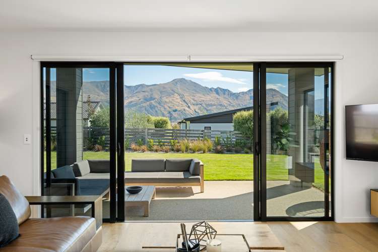 9 Centre Crescent Wanaka_11