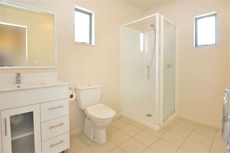 20 Clea View Gulf Harbour_17