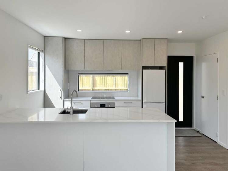 6/15 Frederick Street Waltham_1