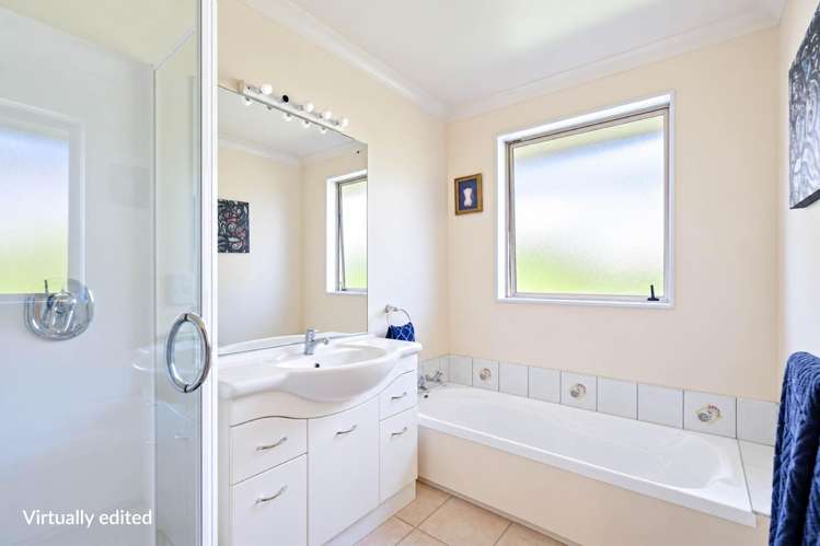 34 Lochiel Place Te Kamo_12