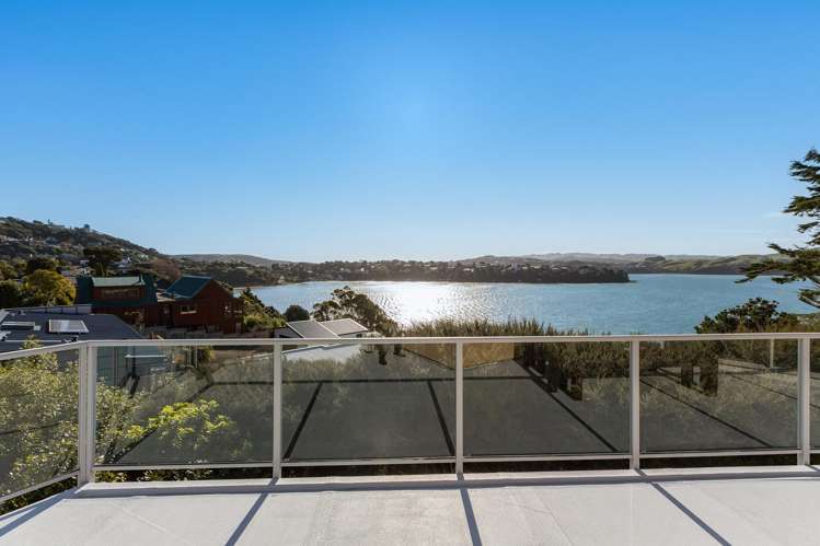 18 Leeward Drive Whitby_23