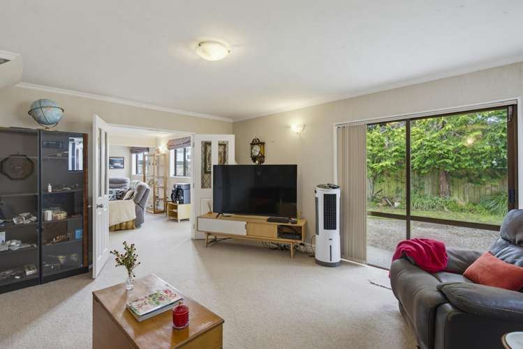 2 Eden Street Levin_13