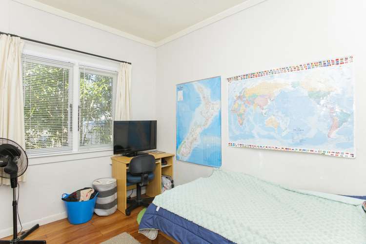 177 Rutene Road Kaiti_12