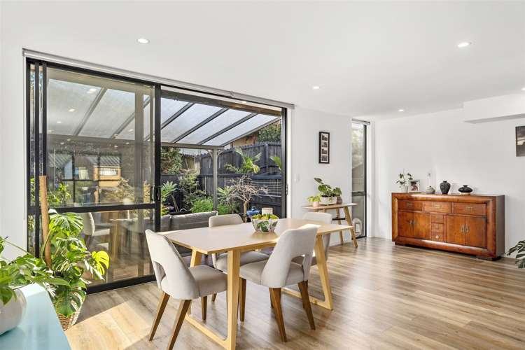 42 Seafarer Crescent Stanmore Bay_1