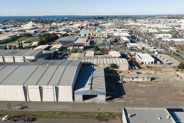 124 Hewletts Road Mt Maunganui_10