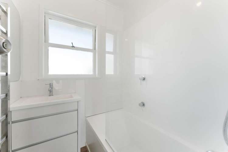 2/6 Chartwell Avenue Glenfield_7