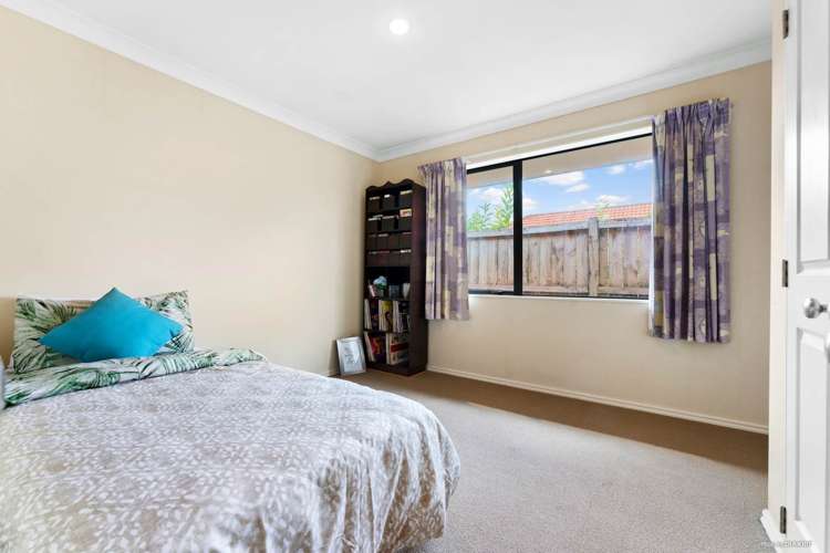 14 Mordane Place Flat Bush_15