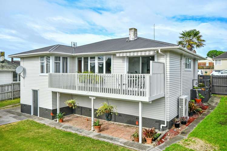 49 Middlemore Crescent_0