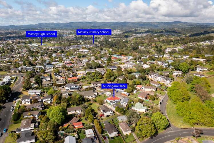 6C Zingaro Place Massey_11