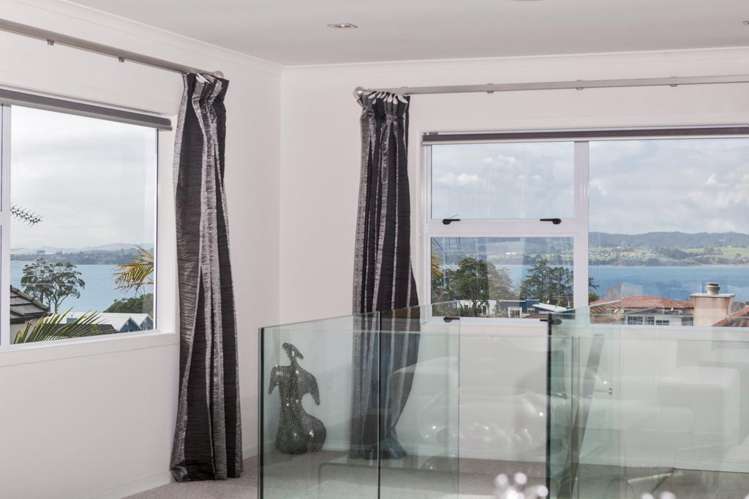 23 Seymour Road Mellons Bay_10