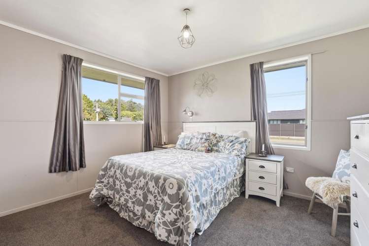 33 Princess Street Pahiatua_12