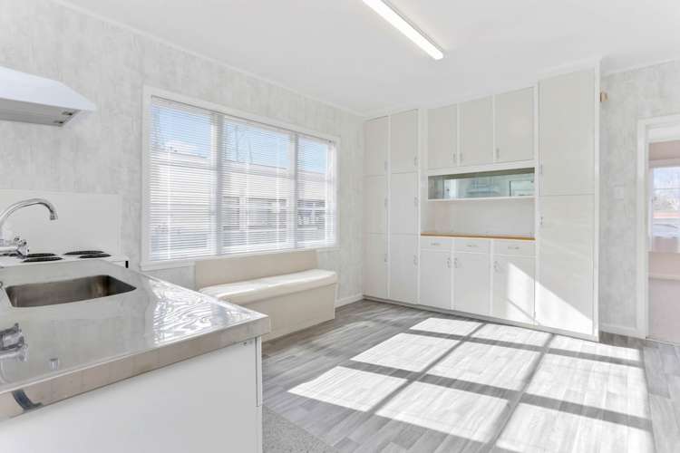 142 Lynwood Road New Lynn_6